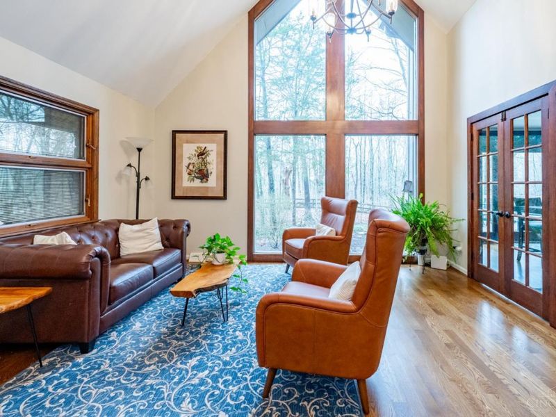 6853 Cloister Cliffs Drive, Madison Twp, OH 45042 Photo 3