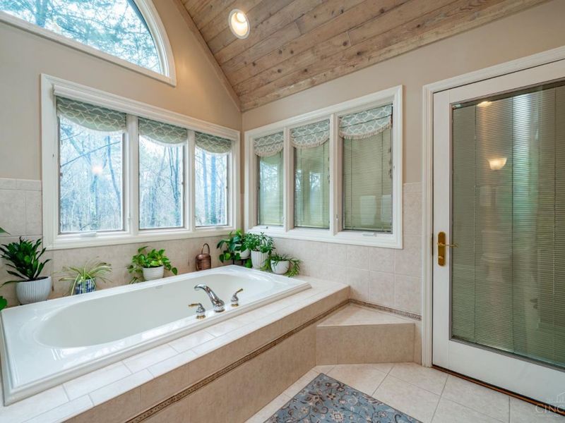 6853 Cloister Cliffs Drive, Madison Twp, OH 45042 Photo 42