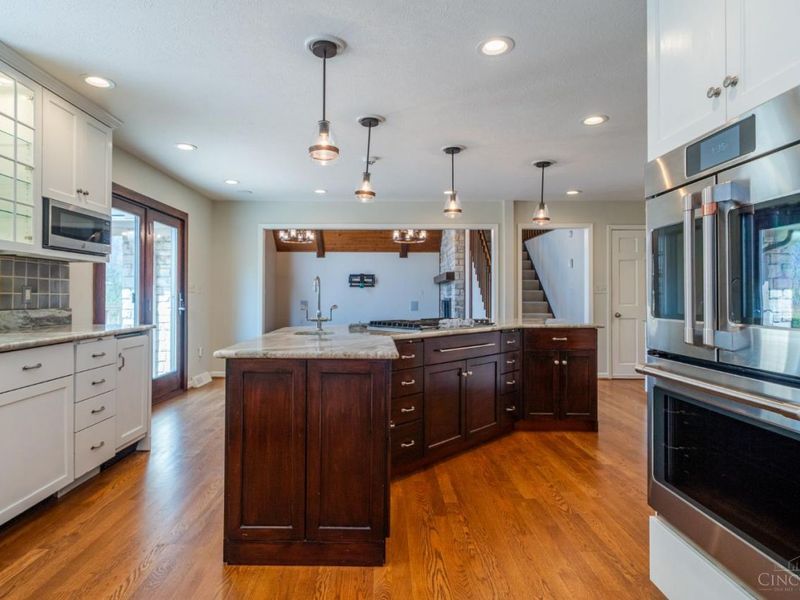 6853 Cloister Cliffs Drive, Madison Twp, OH 45042 Photo 6