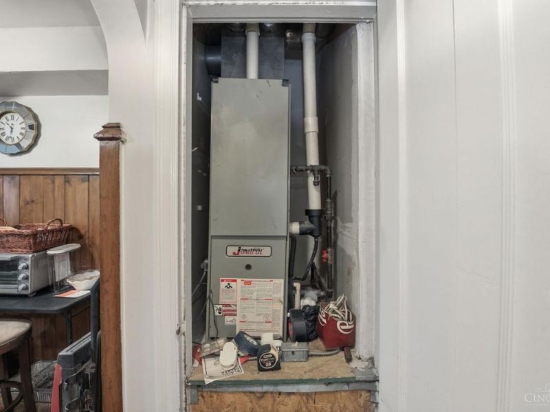 1013 Tennessee Avenue, Cincinnati, OH 45229 Photo 10