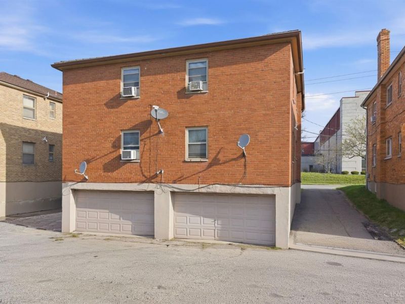 1013 Tennessee Avenue, Cincinnati, OH 45229 Photo 39