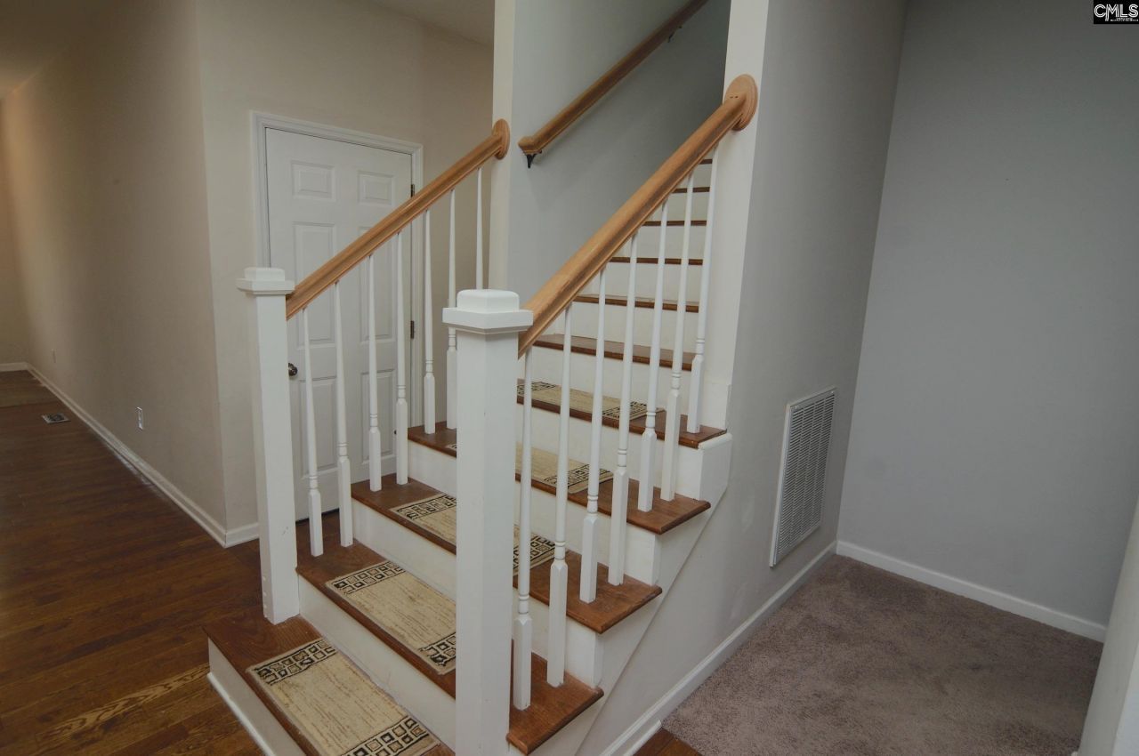 113 Montauk Drive Photo 32