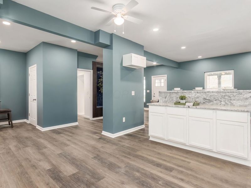 557 E Gates Street , Columbus, OH 43206 Photo 9