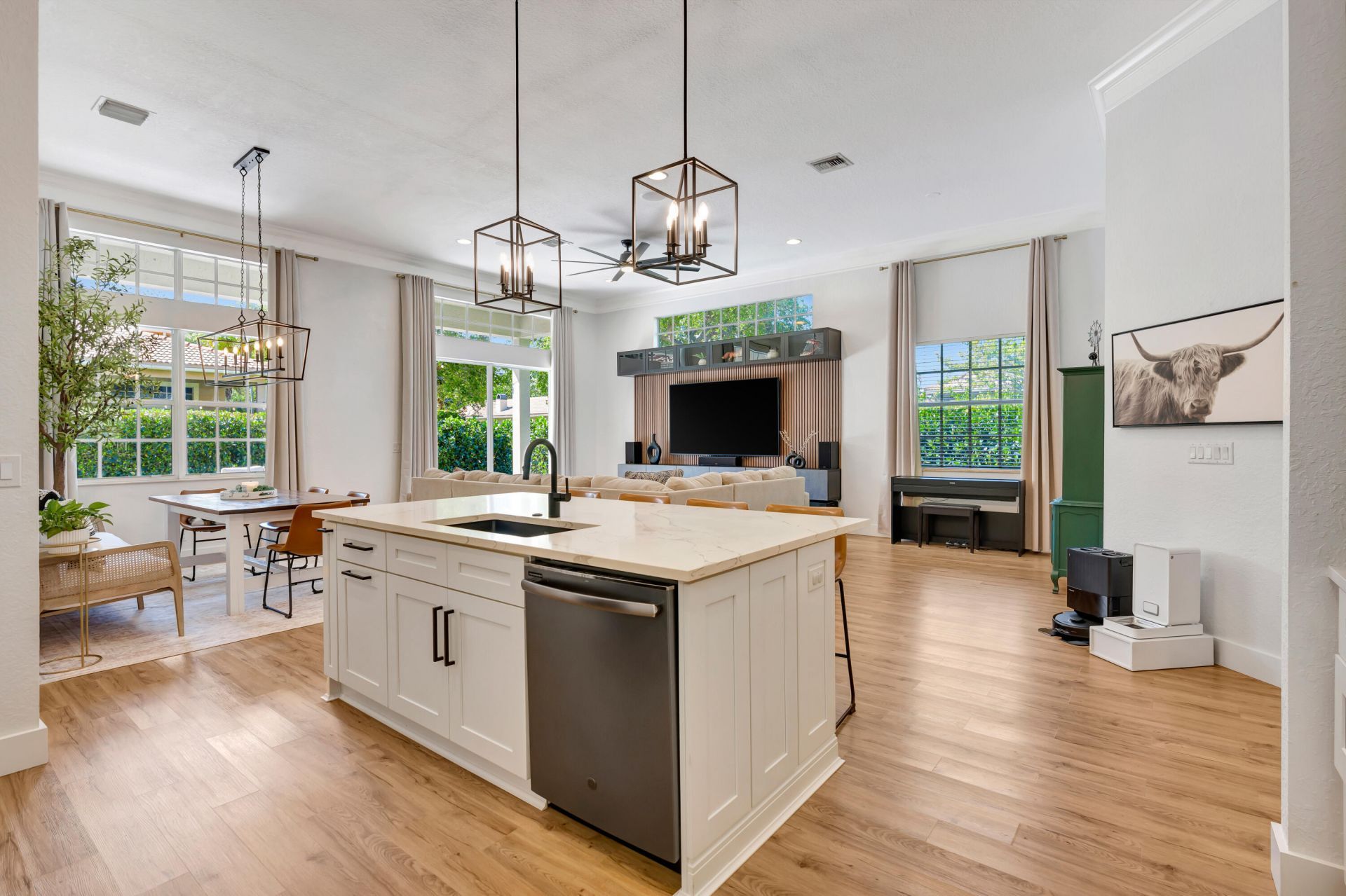 207 Via Rosina, Jupiter, FL 33458 Photo