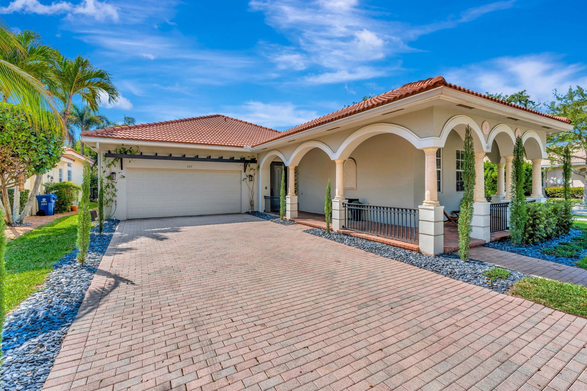 207 Via Rosina, Jupiter, FL 33458 Photo