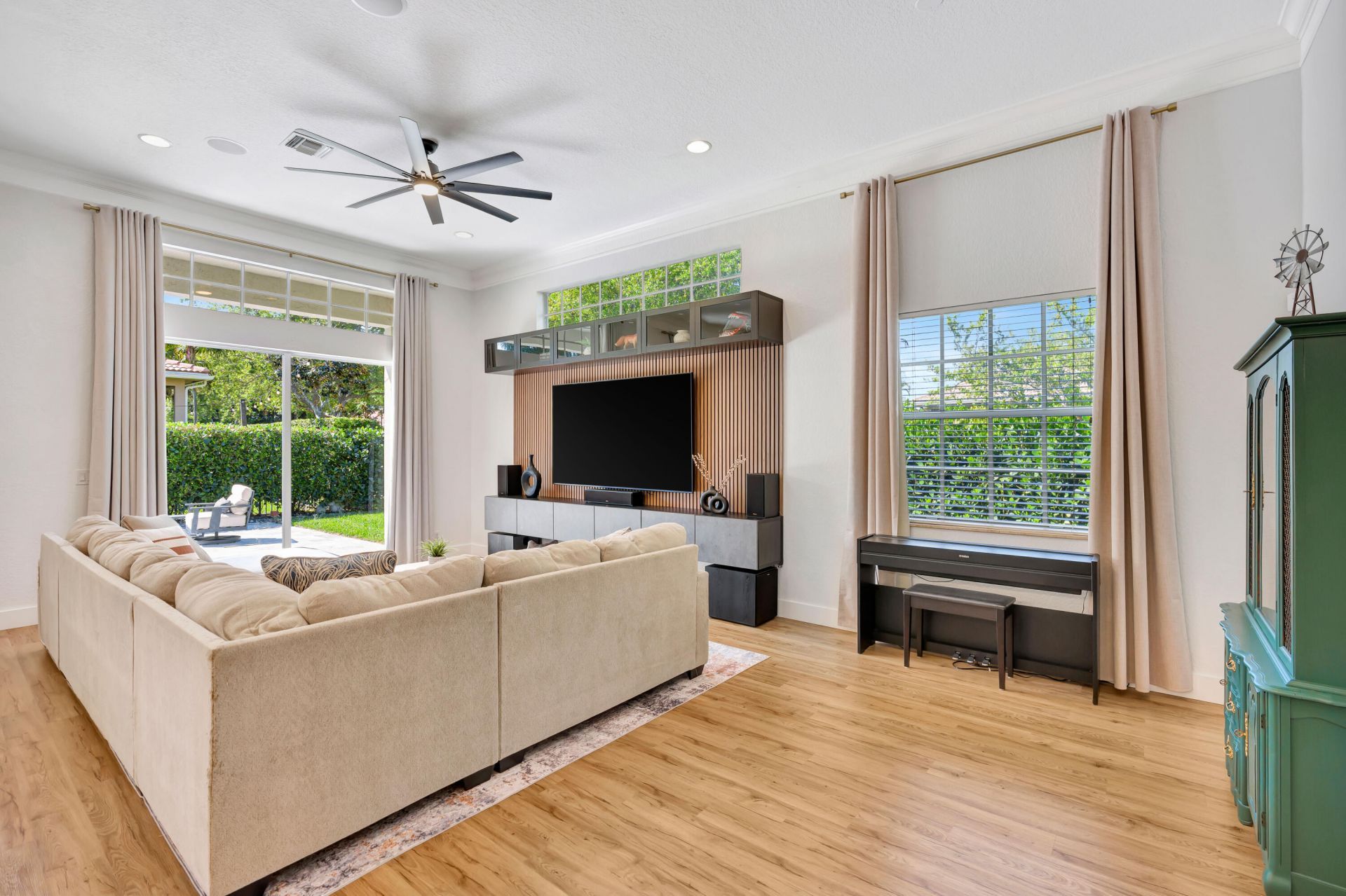 207 Via Rosina, Jupiter, FL 33458 Photo