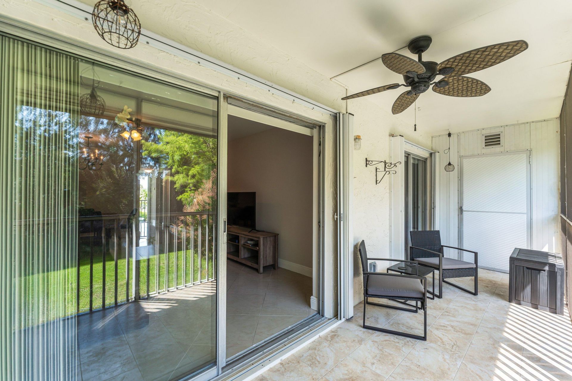 130 Lake Meryl Drive, Unit 228, West Palm Beach, FL 33411 Photo