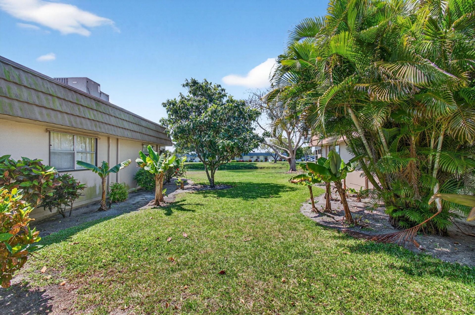225 Seville Boulevard, Unit J, Delray Beach, FL 33446 Photo