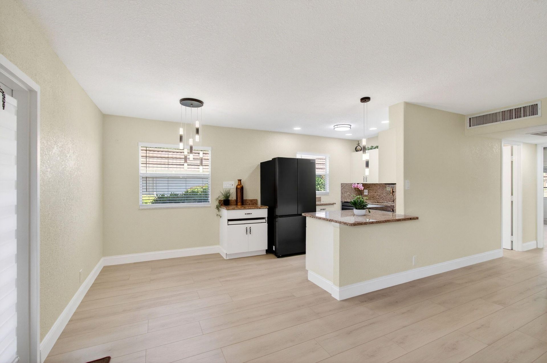 225 Seville Boulevard, Unit J, Delray Beach, FL 33446 Photo