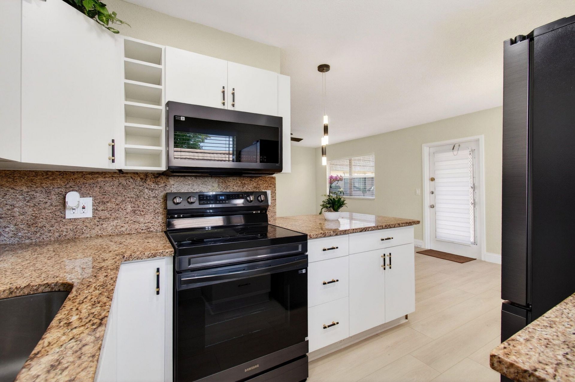 225 Seville Boulevard, Unit J, Delray Beach, FL 33446 Photo