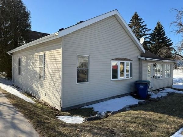 321 JUNEAU STREET, Kewaunee, WI 54216