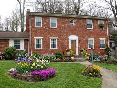 229 Scenic Drive, St Albans, WV 25177