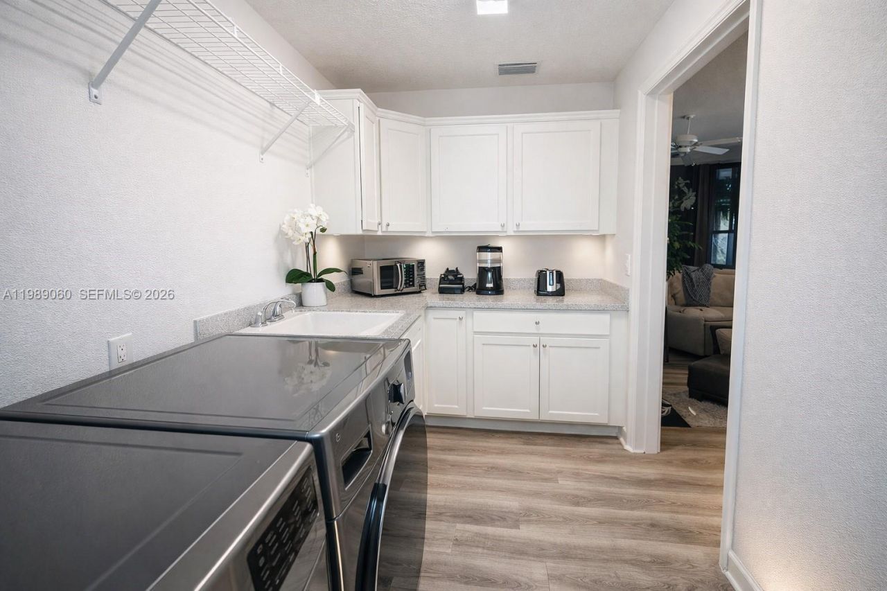 953 Ruhlman Loop , Okahumpka, FL 34762 Photo