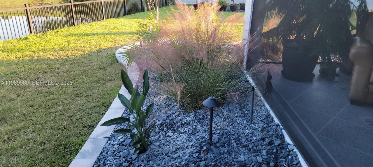 953 Ruhlman Loop , Okahumpka, FL 34762 Photo