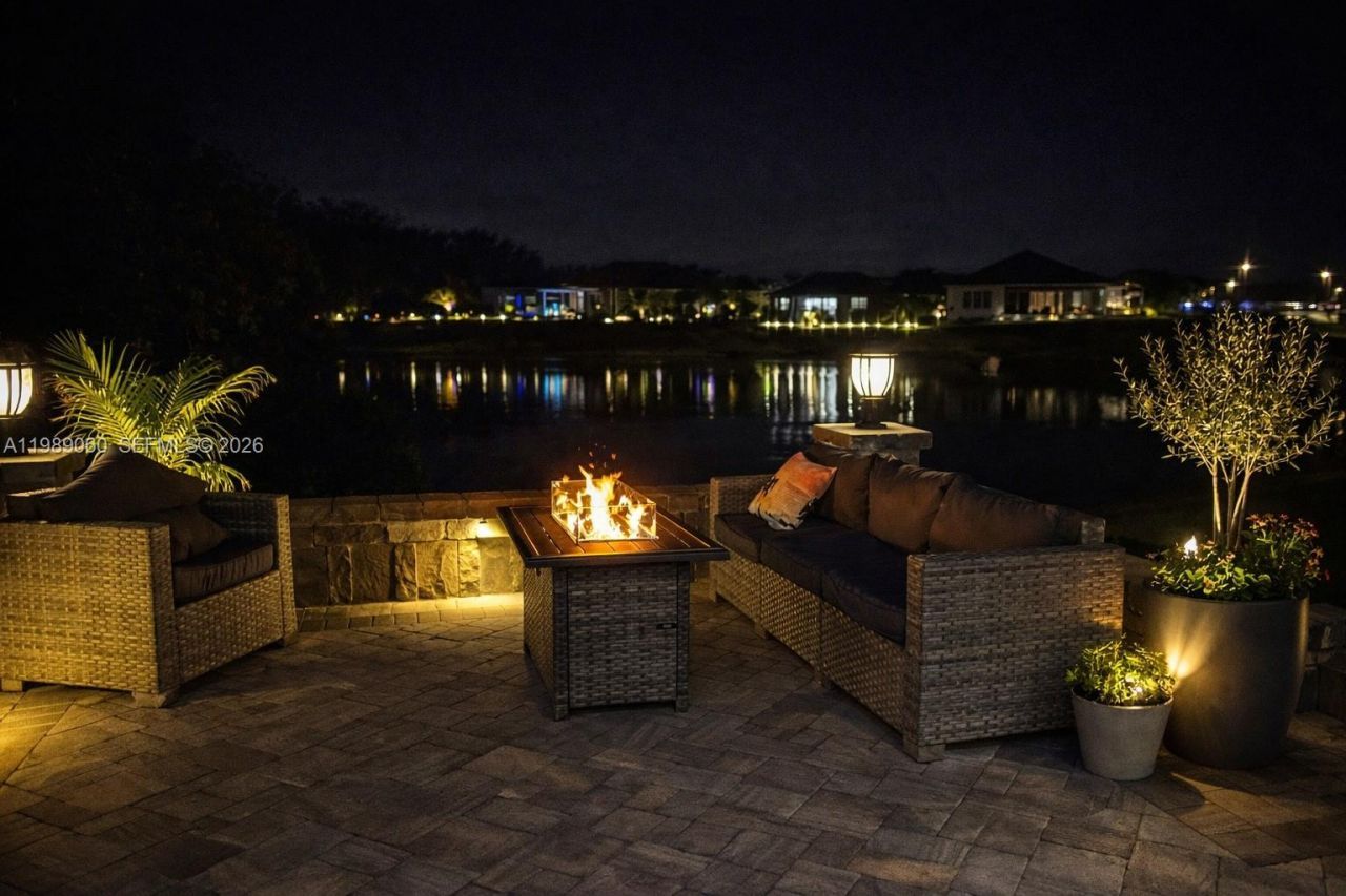 953 Ruhlman Loop , Okahumpka, FL 34762 Photo