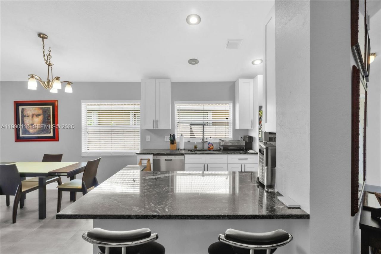 5477 Grande Palm Cir , Delray Beach, FL 33484 Photo