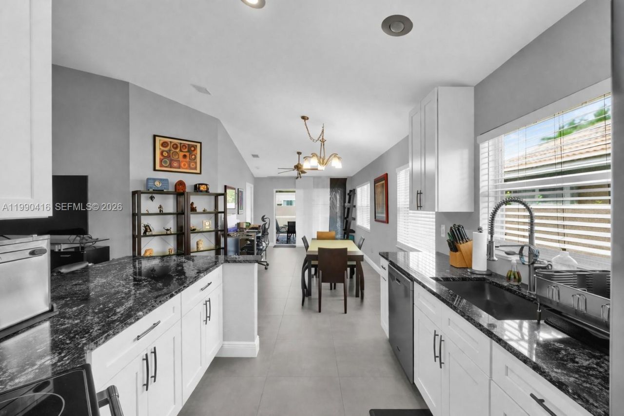 5477 Grande Palm Cir , Delray Beach, FL 33484 Photo