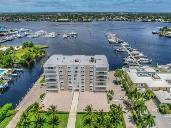 1325 7th ST S, Unit 7A, NAPLES, FL 34102