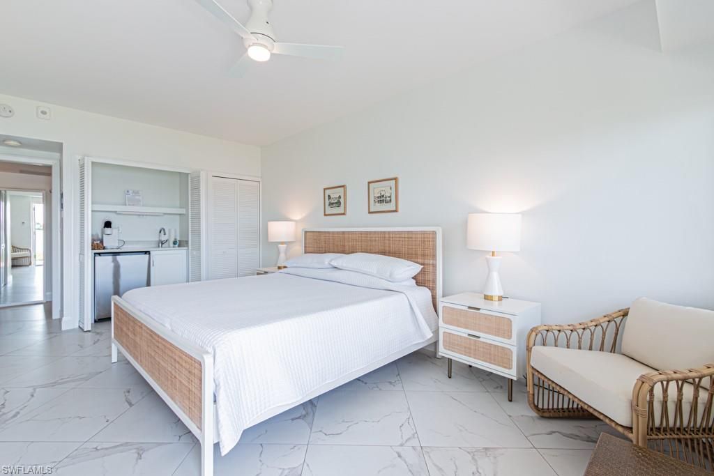 1325 7th St S, Unit 7A, Naples, FL 34102 Photo