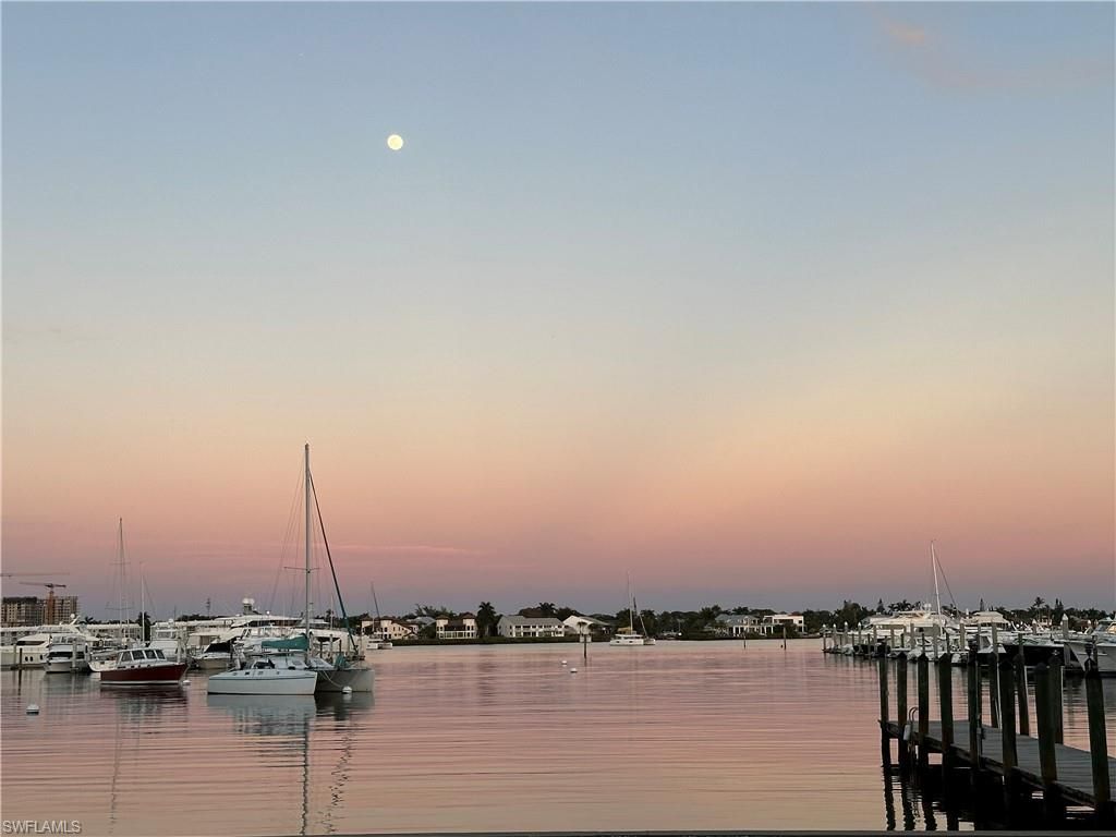 1325 7th St S, Unit 7A, Naples, FL 34102 Photo