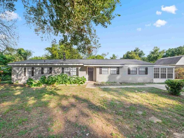 3351 Smiths Fish Camp, Pensacola, FL 32514
