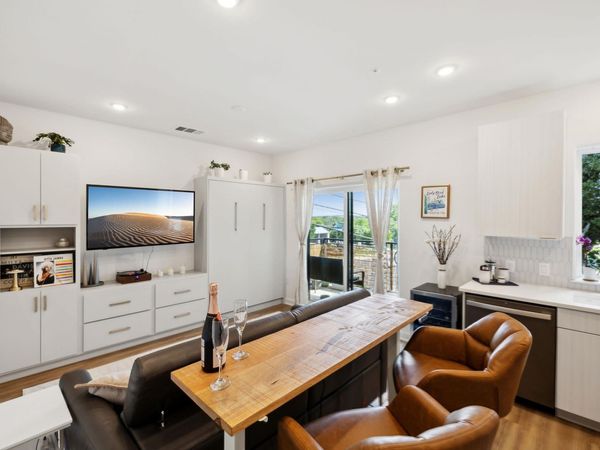 4802 S Congress Ave, Unit 215, Austin, TX 78745