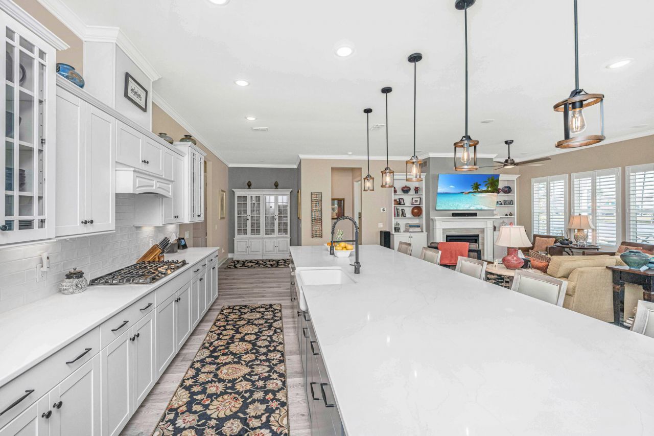 518 Marsh Cove Circle Photo 11