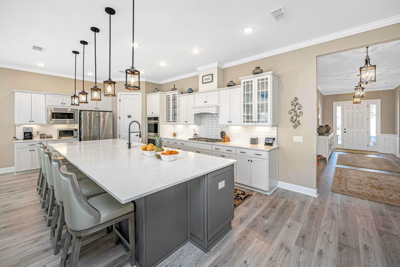 518 Marsh Cove Circle Photo 9