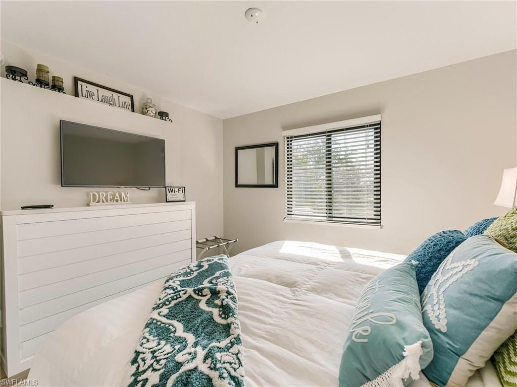 226 3rd St, Unit 215, Bonita Springs, FL 34134 Photo