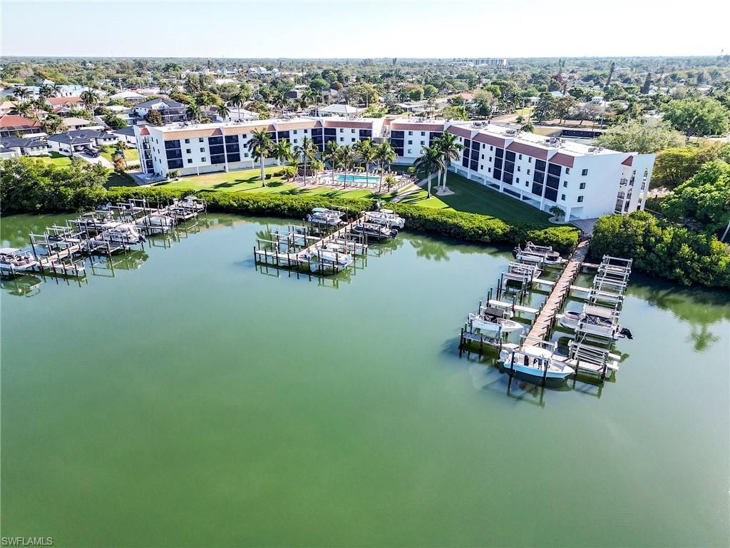 226 3rd St, Unit 215, Bonita Springs, FL 34134 Photo