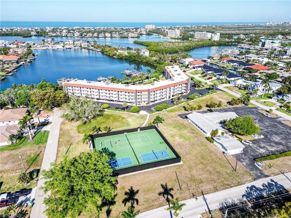 226 3rd St, Unit 215, Bonita Springs, FL 34134 Photo