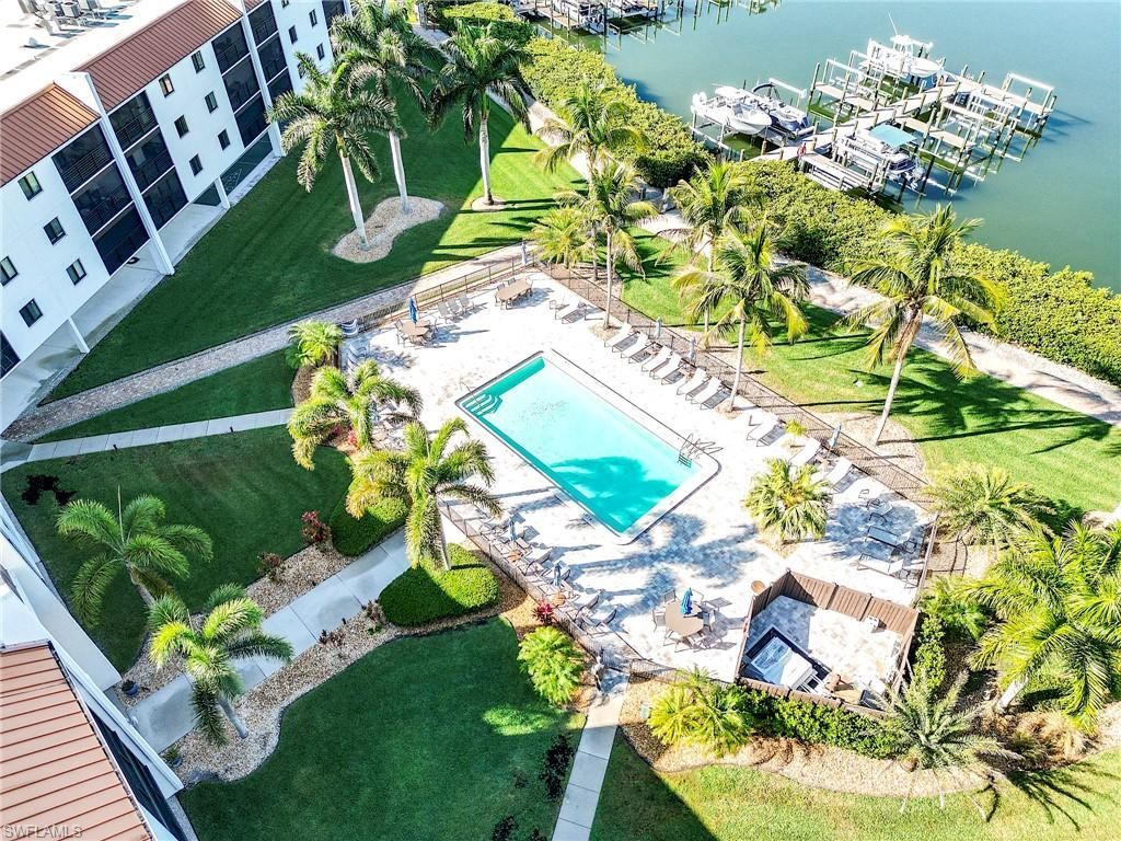 226 3rd St, Unit 215, Bonita Springs, FL 34134 Photo