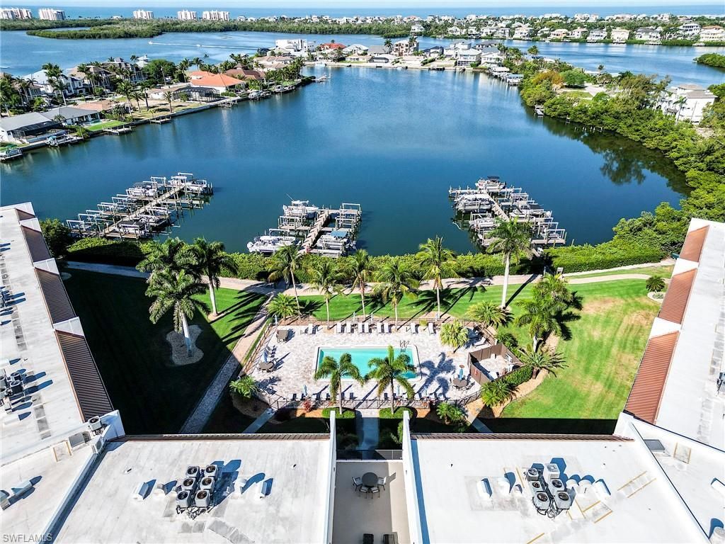 226 3rd St, Unit 215, Bonita Springs, FL 34134 Photo