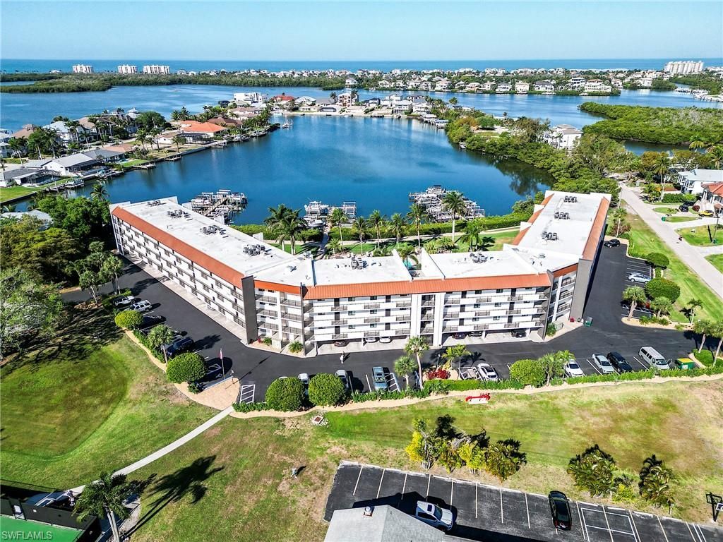 226 3rd St, Unit 215, Bonita Springs, FL 34134 Photo