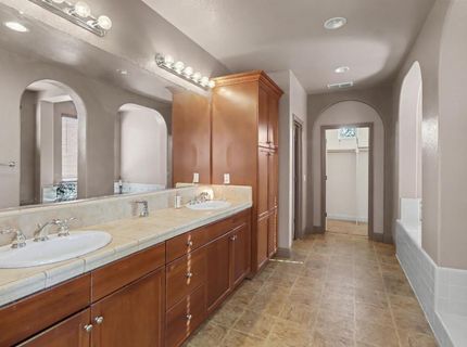 6829 Salvaterra Cir, Elk Grove, CA 95757 Photo