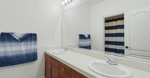 6829 Salvaterra Cir, Elk Grove, CA 95757 Photo