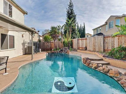 6829 Salvaterra Cir, Elk Grove, CA 95757 Photo