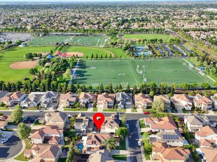 6829 Salvaterra Cir, Elk Grove, CA 95757 Photo