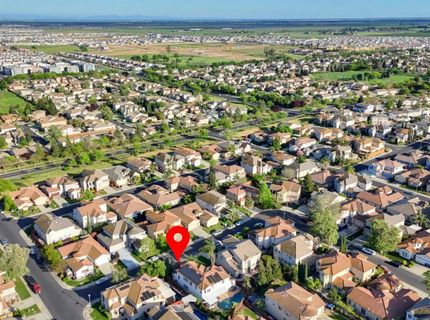 6829 Salvaterra Cir, Elk Grove, CA 95757 Photo