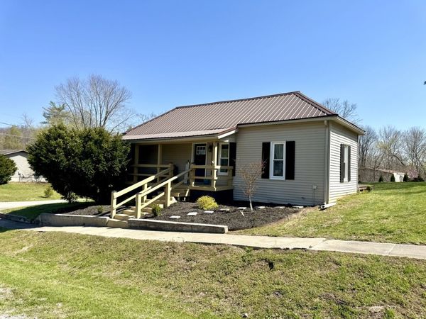 56 May Avenue, Buncombe, IL 62912