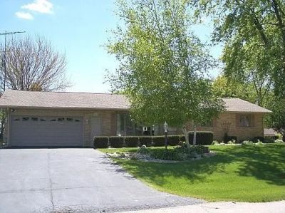 12628 Willow Lane, Genoa, IL 60135 Main Photo