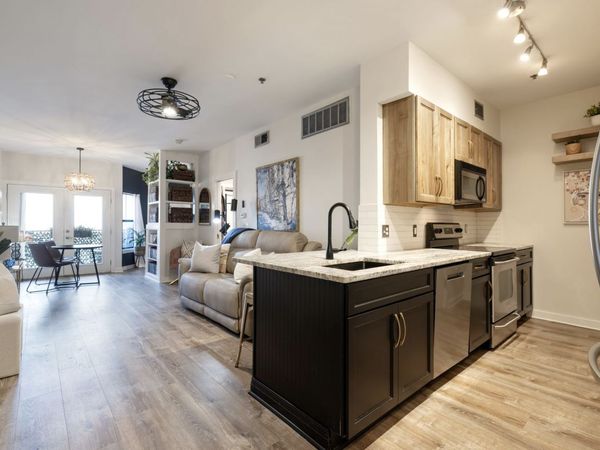 1803 Broadway, Unit 624, Nashville, TN 37203