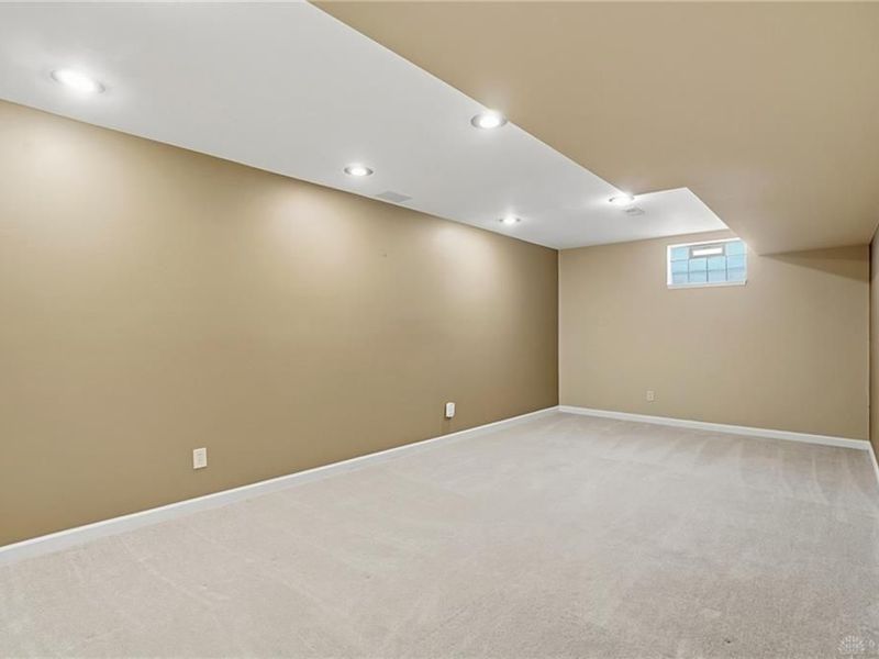 2275 Bluewing Drive, Beavercreek, OH 45431 Photo 41