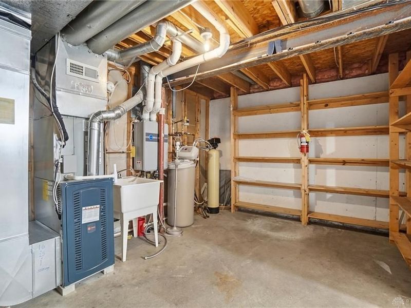 2275 Bluewing Drive, Beavercreek, OH 45431 Photo 48