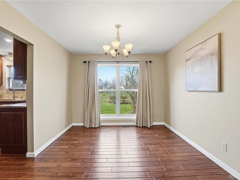 2275 Bluewing Drive, Beavercreek, OH 45431 Photo 8