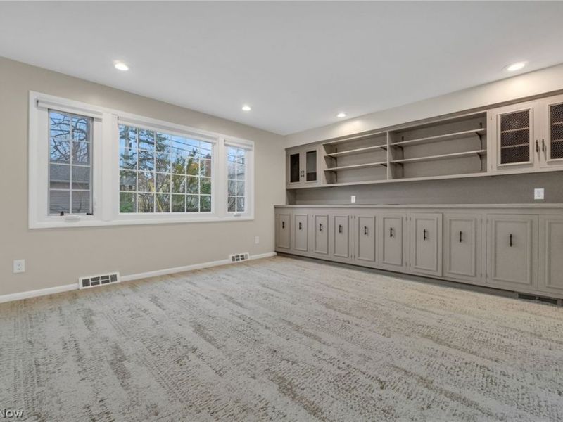 4182 Silsby Road, University Heights, OH 44118 Photo 16