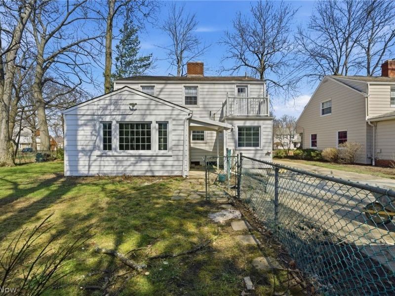 4182 Silsby Road, University Heights, OH 44118 Photo 5