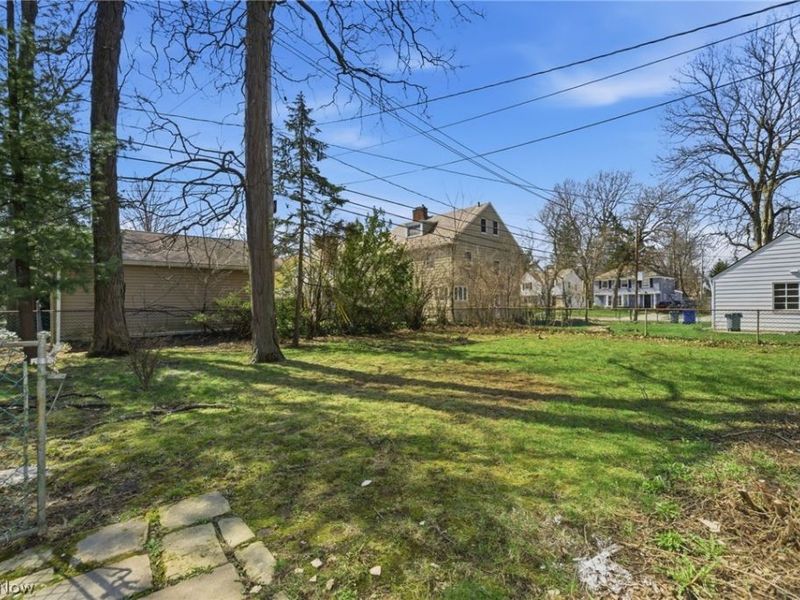 4182 Silsby Road, University Heights, OH 44118 Photo 7