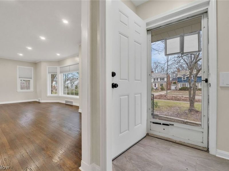 4182 Silsby Road, University Heights, OH 44118 Photo 9