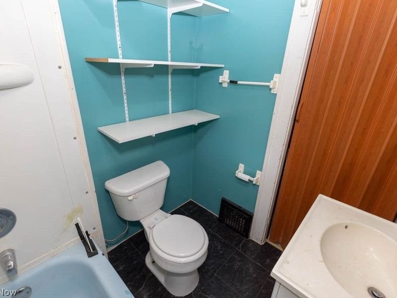 3418 W 45th Street, Cleveland, OH 44102 Photo 9